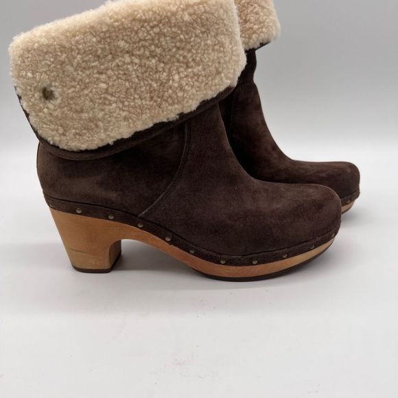 UGG Lynnea Sheepskin shearling wood clog Boots - Picture 9 of 13